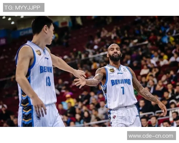 流浪者与利文斯顿精彩对决直播全程回顾与分析